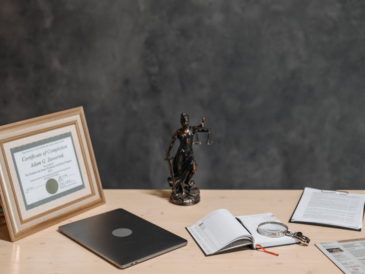 Legal services category imagery